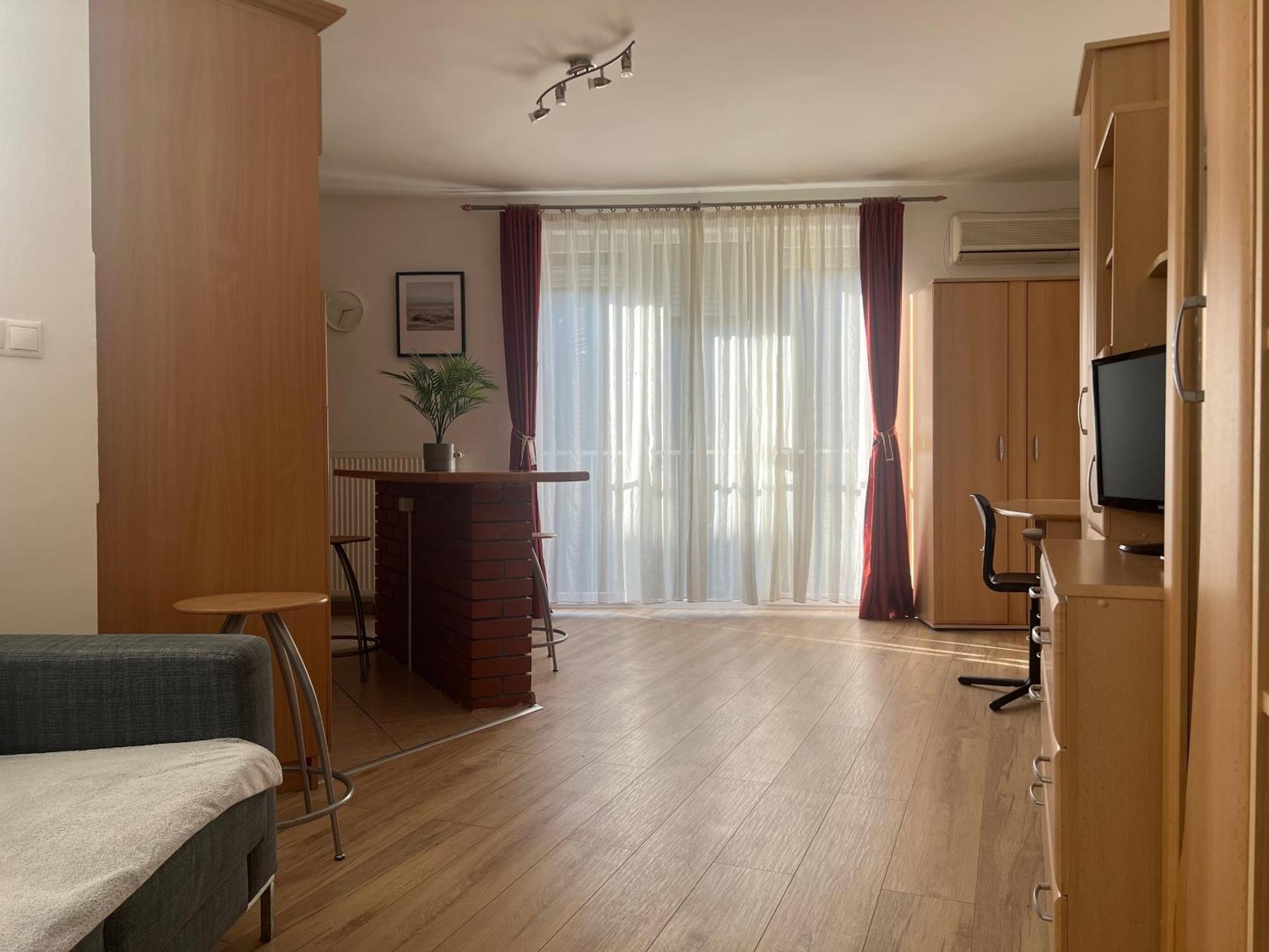Klimo Apartment Pécs Eksteriør billede