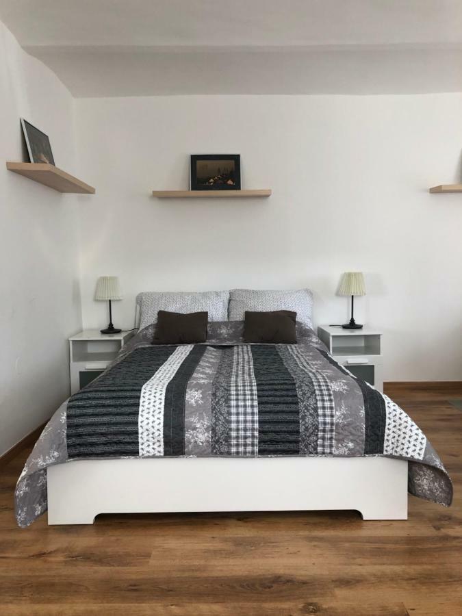 Klimo Apartment Pécs Eksteriør billede